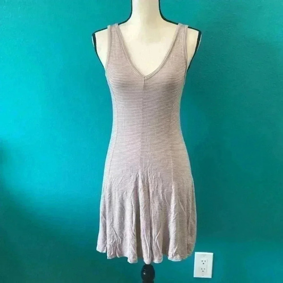 ⭐️ American eagle outfitters tank top tee shirt dress in size xs - Picture 1 of 6